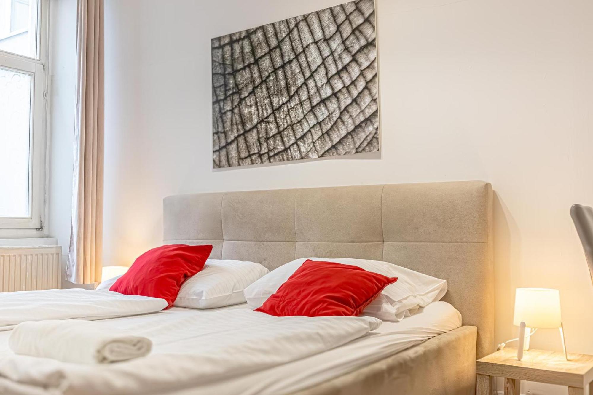 Modern 1Br Apart- Suitable For Longstays Wien Exteriör bild