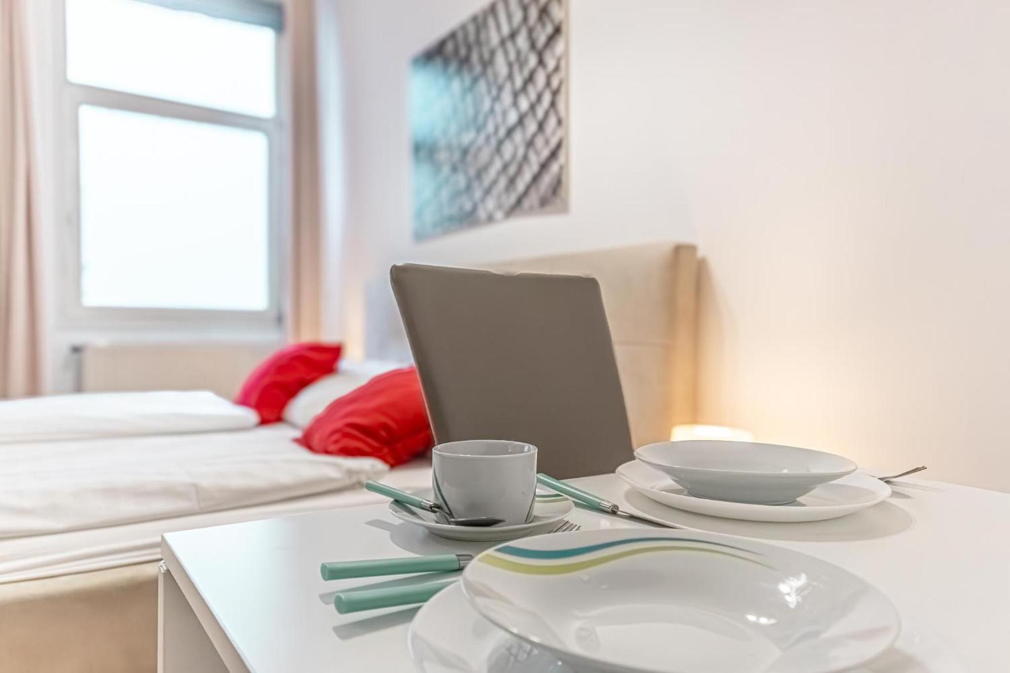 Modern 1Br Apart- Suitable For Longstays Wien Exteriör bild